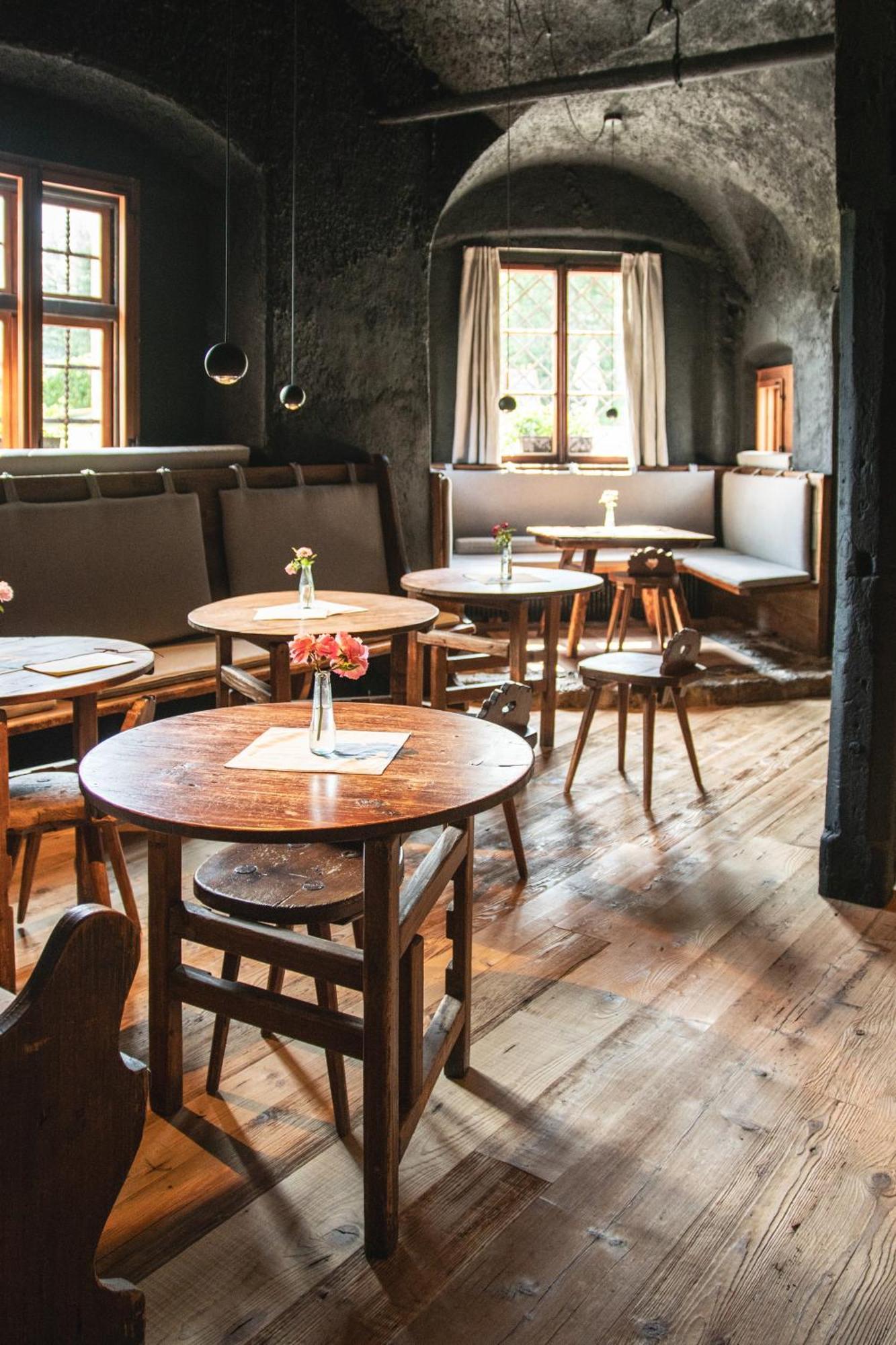 Ansitz Heufler Hotel Rasun di Sopra Ngoại thất bức ảnh